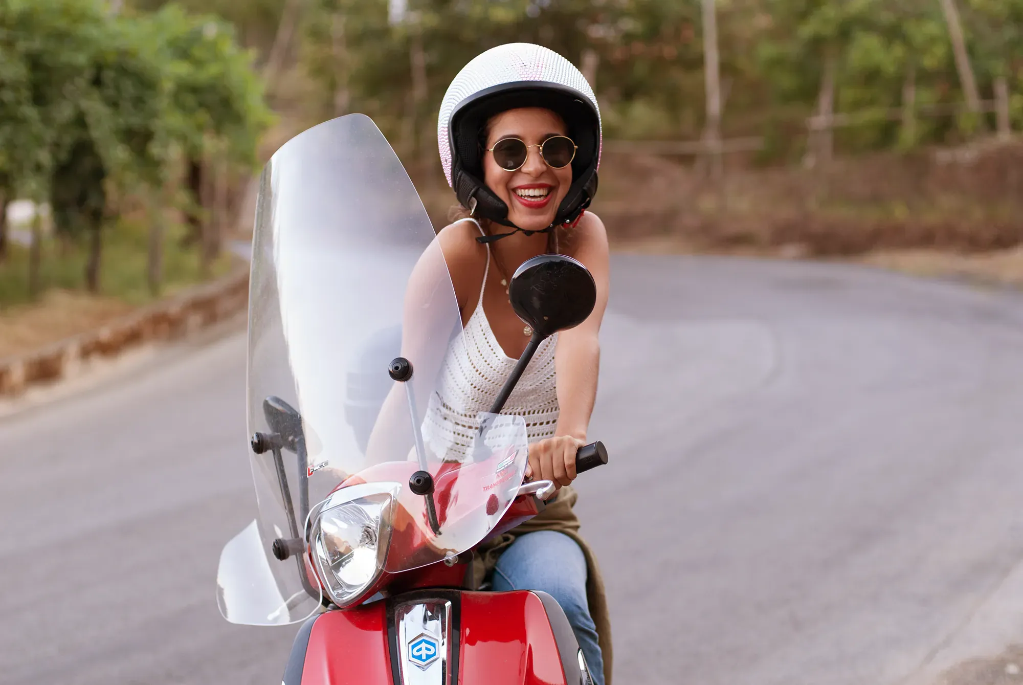 Камелия в деревне Трамонти — итальянская осень и Vespa